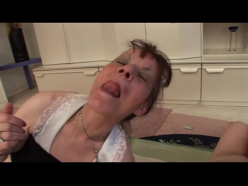 ❤️ To bestemødre og en bestefar har en trekant ☑ Pornovideo på porno no.pornolymp.ru ❌️